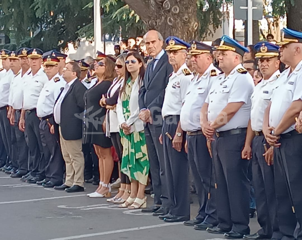 Canelones Egresaron 120 nuevos Policías de la Escuela Departamental