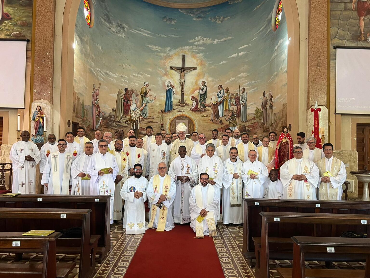 Religiosos Participam Do Dia De Ora O Pela Santifica O Do Clero