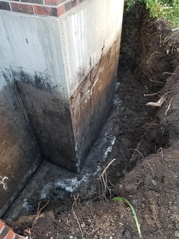 Concrete Wall Crack Repair