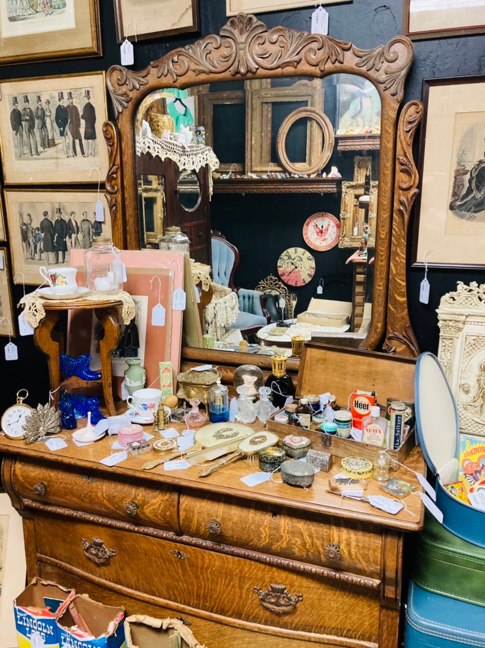Buyers Of Antiques And Collectibles Near Me Eureka Springs AR