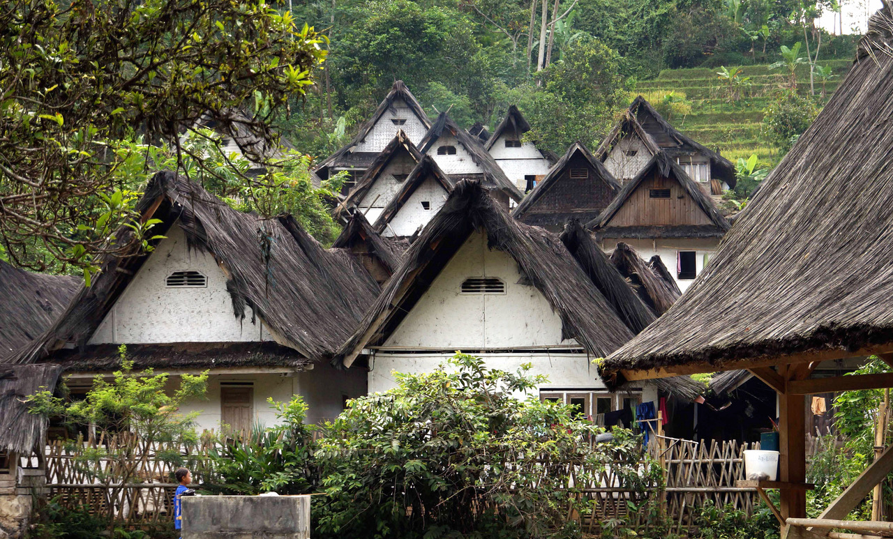 Program Bangun Desa termasuk di dalamnya kampung adat di Jawa Barat