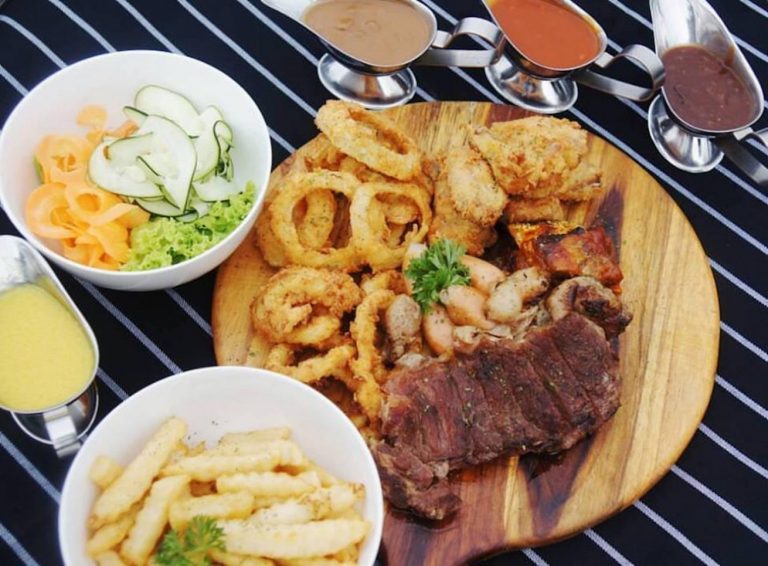 Café Two Stories Bogor , 1 Dinding Mengabadikan Cerita