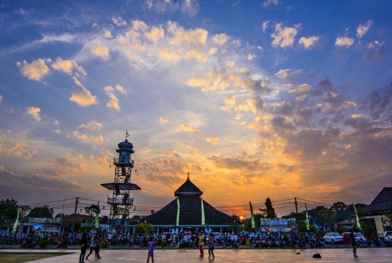 Wisata Religi Demak, Main Ke Kerajaan Islam 1 di Jawa