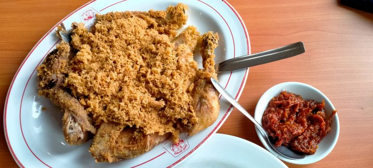 Ayam Goreng Suharti, 2 Logo 1 Rasa