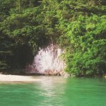 Keunikan 3 sungai di Indonesia karena kondisi alaminya.