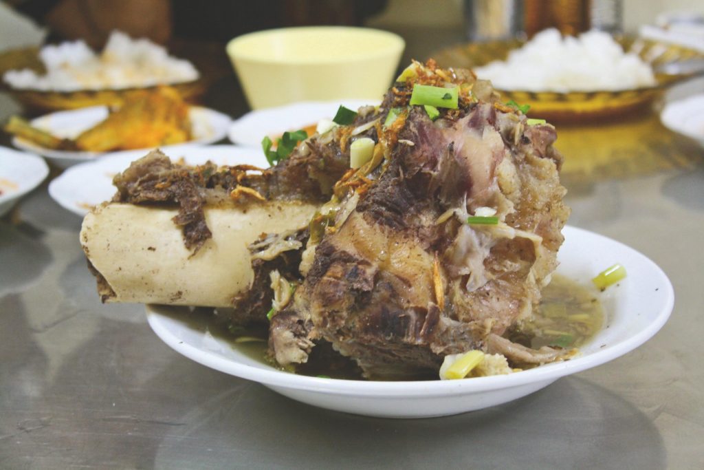 Asam gurih khas Sipirok, Sumatera Utara, yang tercermin pada kulinarinya yang serba enak.