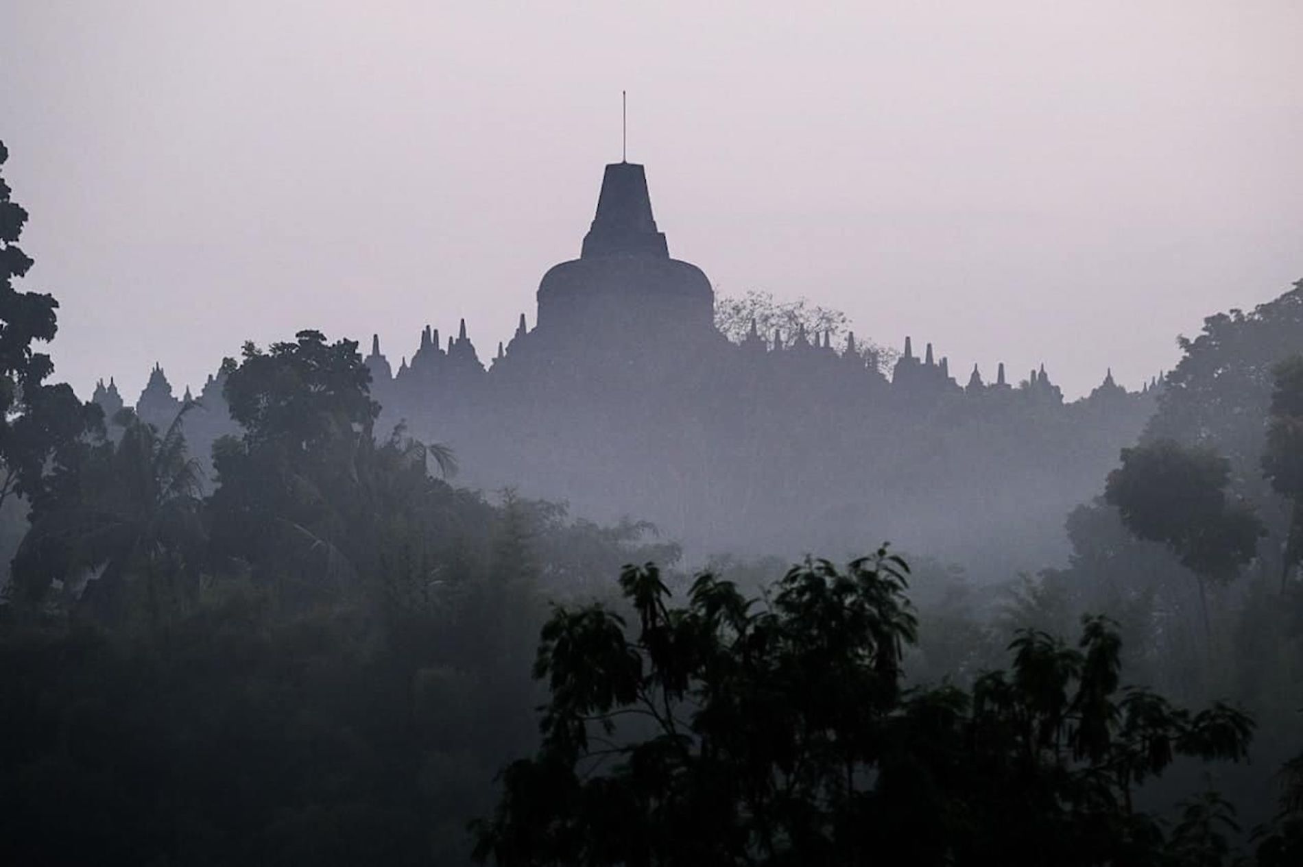 Kupat Tahu Pojok Magelang bisa menjadi alternatif wisata kuliner jika dola ke Candi Borobudur.