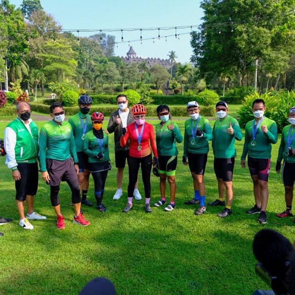 Hidup Sehat Seri Ke-2 Bangkitkan Wisata Borobudur 4 Hidup Sehat Seri ke-2 berupa bersepeda dari Yogya ke kawasan Candi Borobudur.