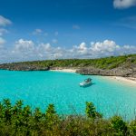 Eksotisme Kepulauan Selayar menjanjikan pantai putih yang elok.