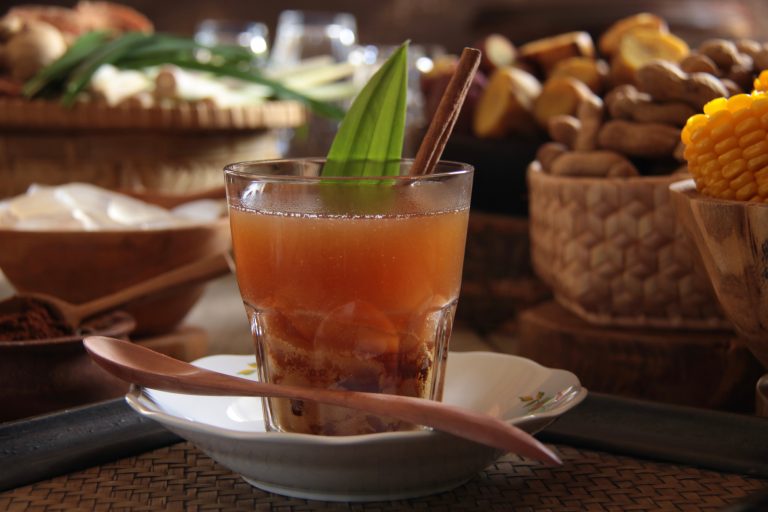 Hangat-hangat ala Bandung, 4 Minuman Asyik