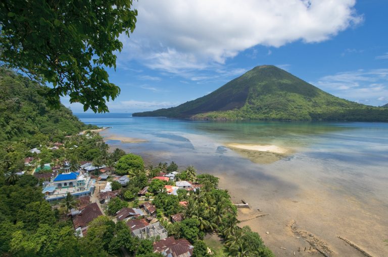 Senja di Banda Neira, Menikmati 6 Pulau indah