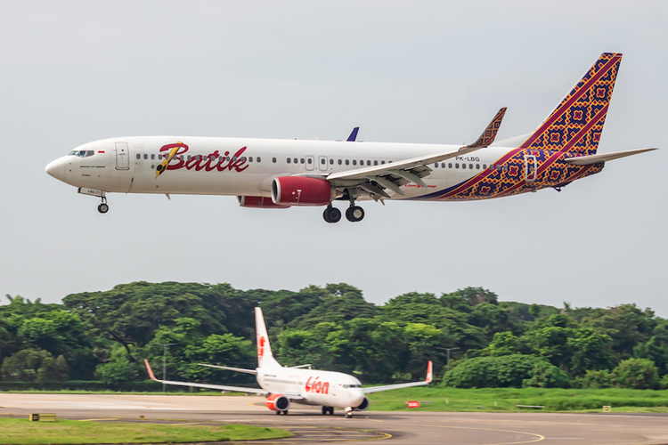 Batik Air dan Lion Air pindah ke Terminal 2, Bandar Udara Soekarno Hatta, Banten. Foto-shuttestock