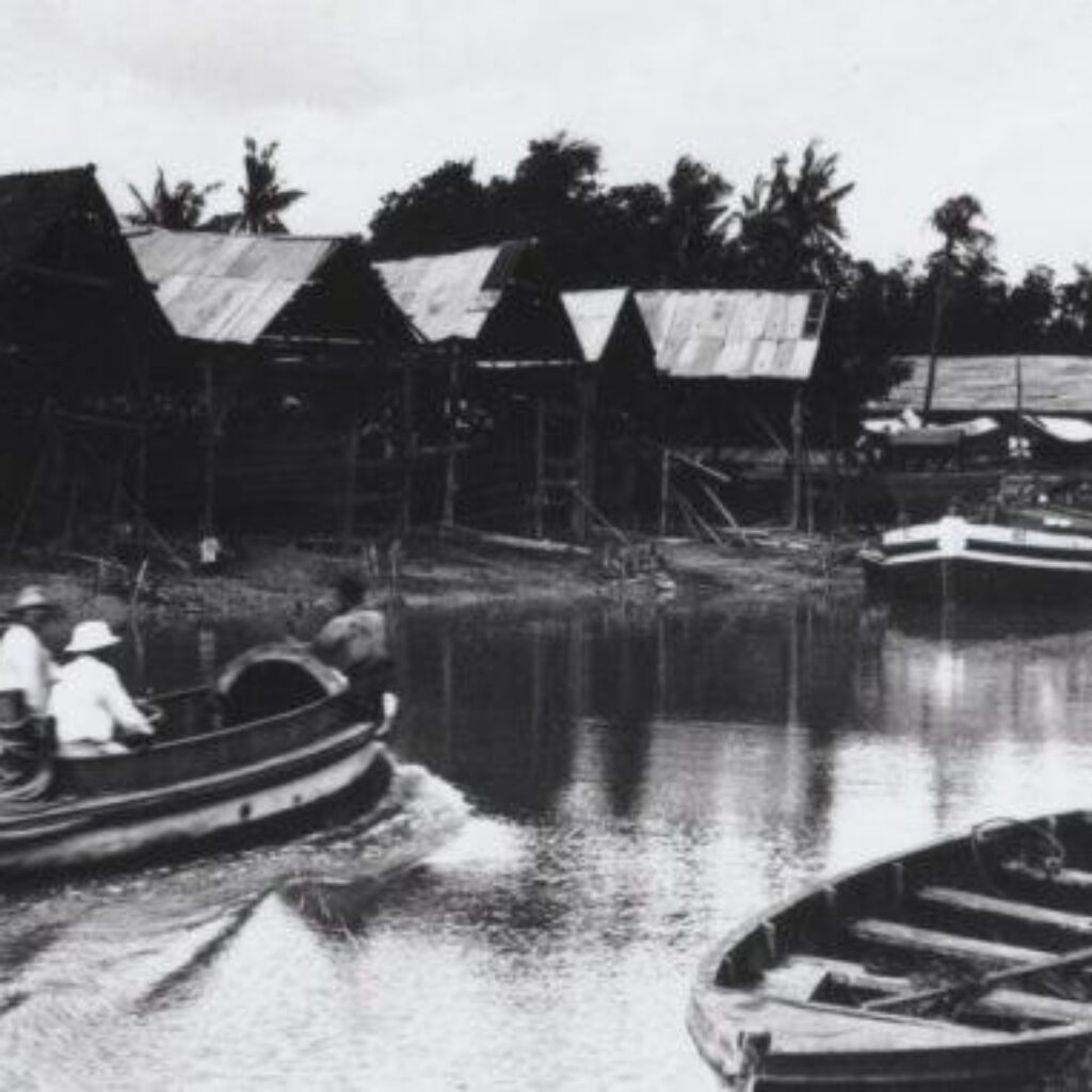 Desa Dasun Rembang, Jejak Bahari Abad 13 4 Desa Dasun Rembang pernah dikenal sebagai pusat produksi kapal sejak abad 13 dan era Majapahit.