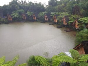 Dusun Bambu Lembang punya danau kecil yang ikonik, Danau Purbasari