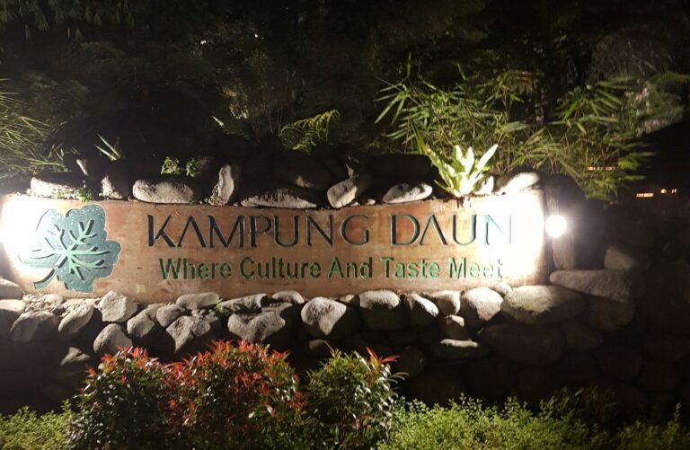 Kampung Daun Bandung, Ngariung Sejak 99