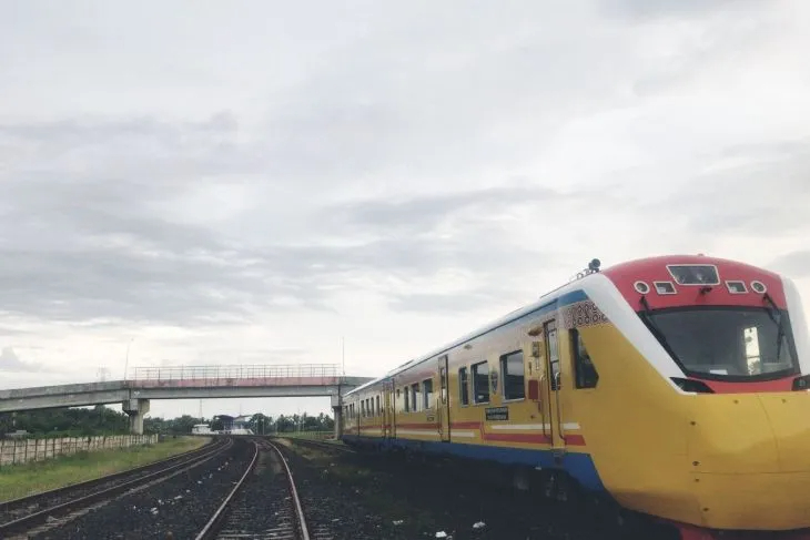 Kereta Celebes atau Kereta Api Andalan Celebes mulai dioerasikan dan dilakukan uji coba hingga akhir tahun.