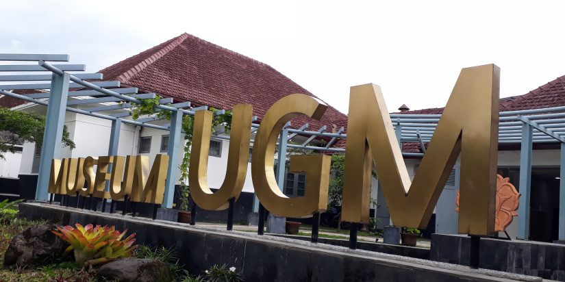 Museum UGM Yogyakarta menjadi tempat pembelajaran bagi generasi muda.