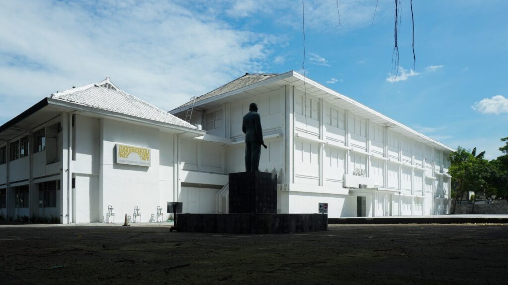 Yogyakarta Komik Weeks 2022 Digelar 3 Yogyakarta Komik Weeks 2022 merupakan penyelanggaraan yang ke empat kalinya.