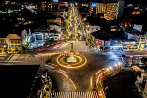 Tugu Golong Gilik menjadi simbol kota Yogyakarta. Foto: Kemenparekraf