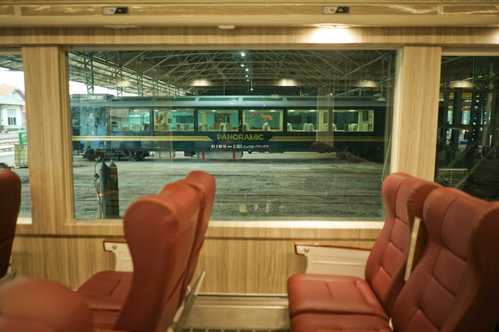 Kereta Panoramic KAI Mulai Dengan 4 Rute 4 Kereta Panoramic KAI