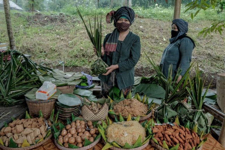 Desa Lerep Ungaran, Buka 35 Hari Sekali