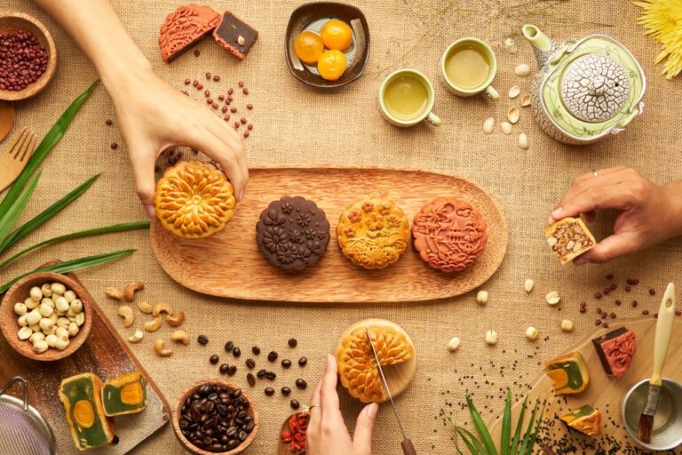 Tahun Baru Imlek, Ini 8 Makanan Khasnya