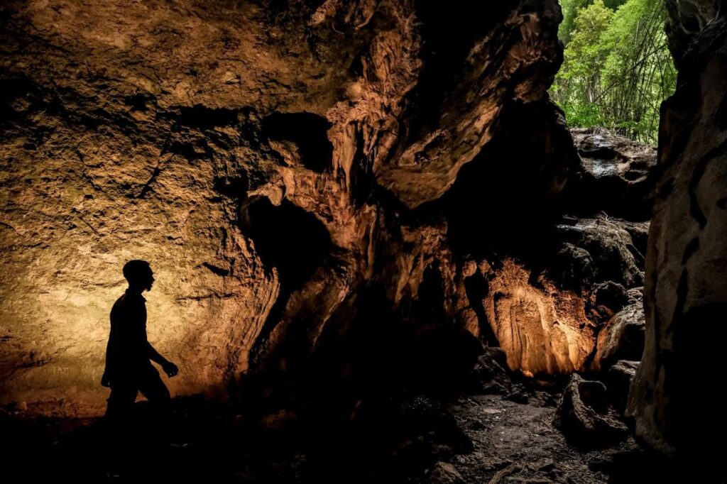 Wisata Perut Bumi, Ini 10 Yang Keren 4 Gua Cermin Kemenparekraf