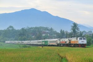 Perubahan jadwal kereta api diberlakukan KAI mulai 1 Juni 2023