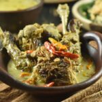 Ayam lodho Pak Yusuf adalah ikon kuliner khas Trenggalek, Jawa Timur.