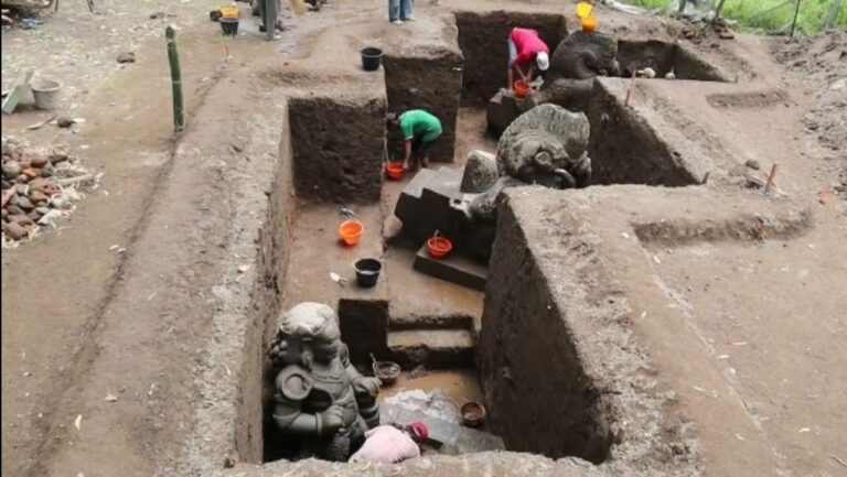 Candi Adan-Adan, Situs Dari Abad Ke 11