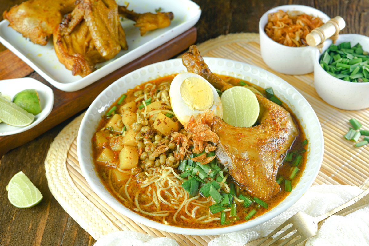 Laksa di Indonesia merupakan salah jenis masakan yang terkenal dan disukai banyak orang.