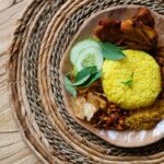 Ini 5 rekomendasi kuliner halal di Manado. Foto: shutterstock