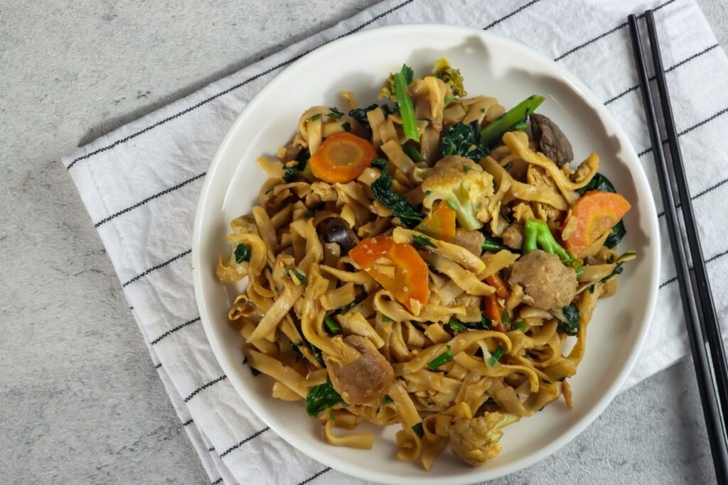 Mie Tiau Pontianak shutterstock