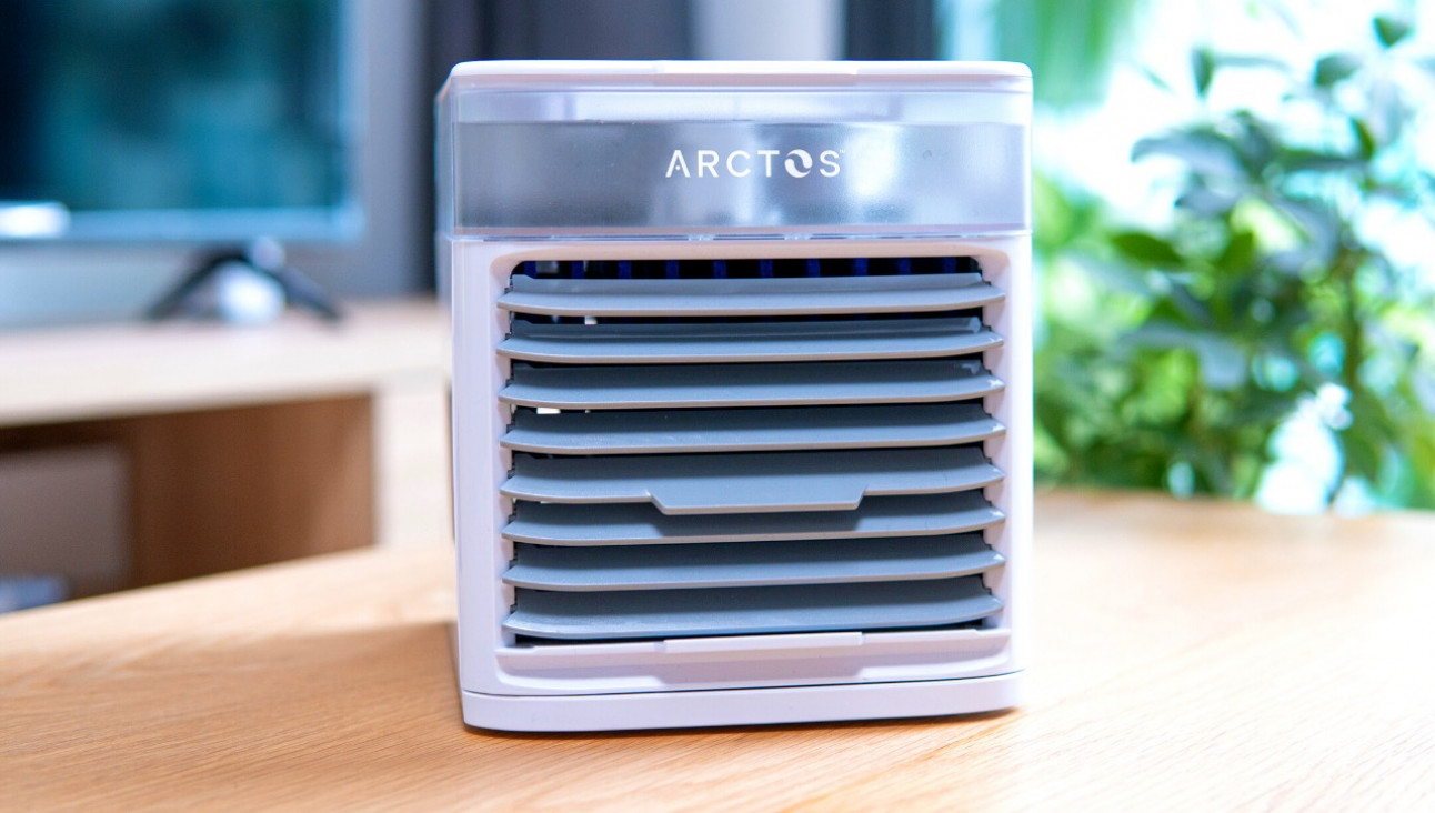 Arctos Desktop Cooler