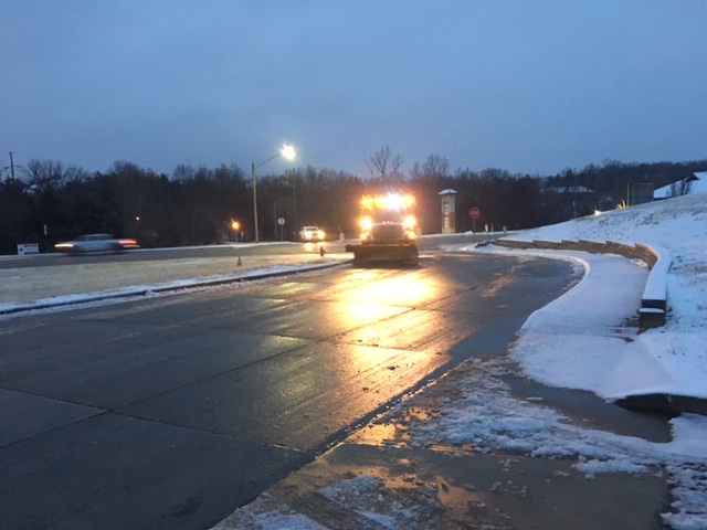 Jefferson City roads in snow