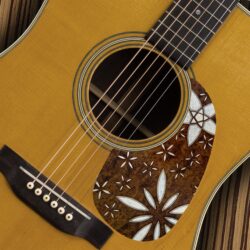GUITAR MARTIN - wood and flower inlay- A-170 copy