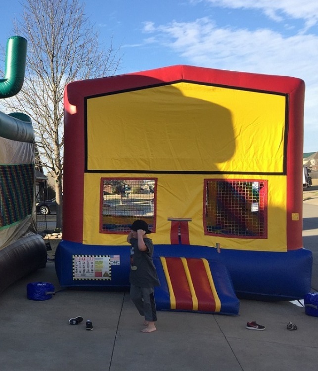 Bounce Houses Rentals Near Me