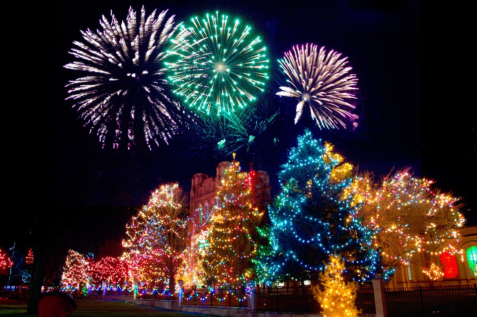 What Is The Best Holiday Light Installation in St. Joseph MO