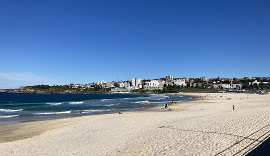 Sydney's Evolution: From State Capital to Global City (1901–Present)