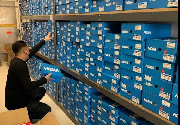 BEST SHOES FOR HEEL SPURS AND PLANTAR FASCIITIS
