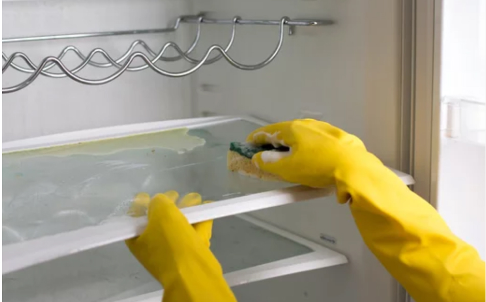 How Do I Find a Commercial Refrigerator Cleaning Services in Virginia