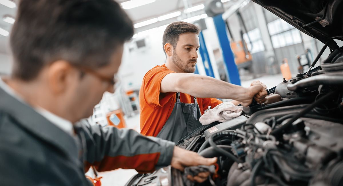   colorado springs auto shop         