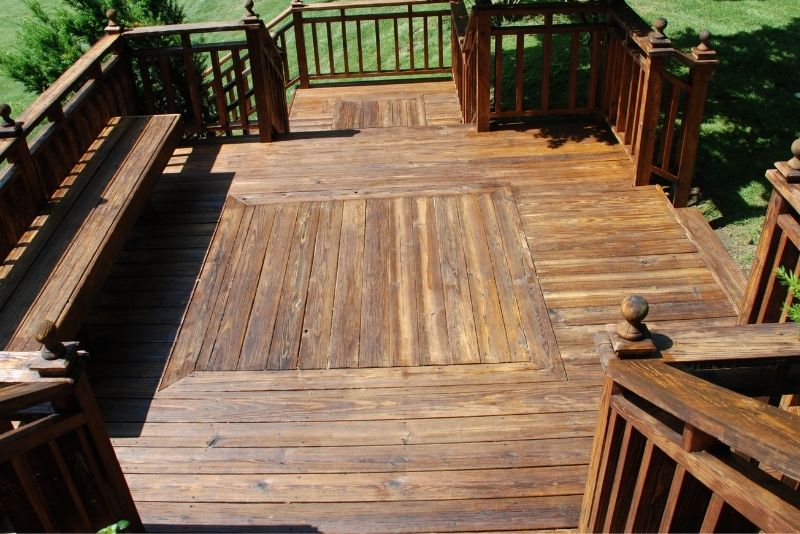 fence and deck contractors