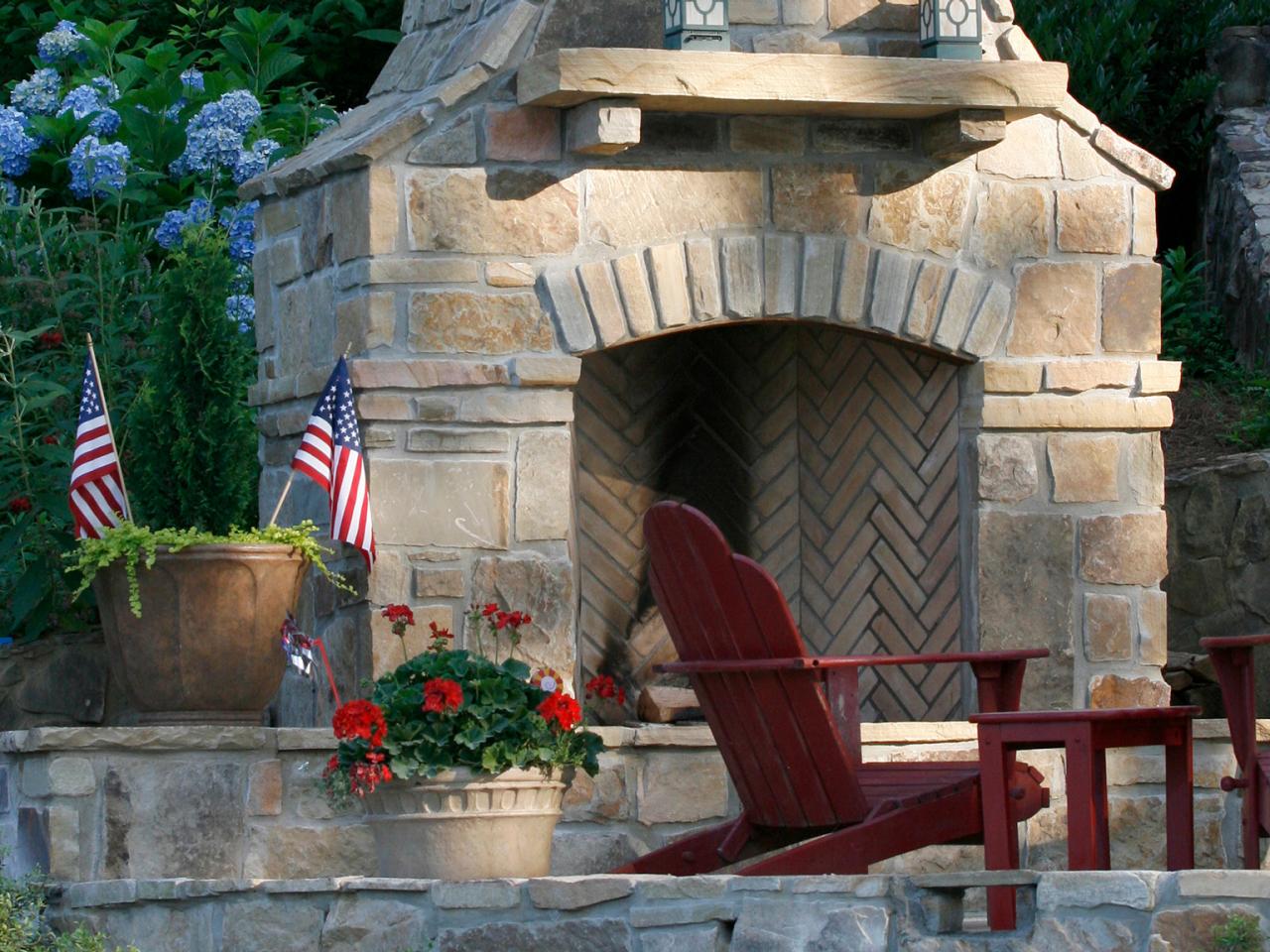 How To Choose An Outdoor Fireplace?