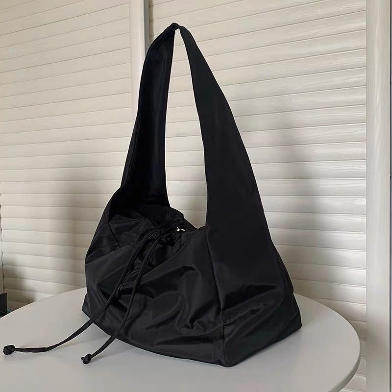 Bolso de nailon con cremallera para mujer, bolsa de hombro suave, de diseñador de lujo, color negro