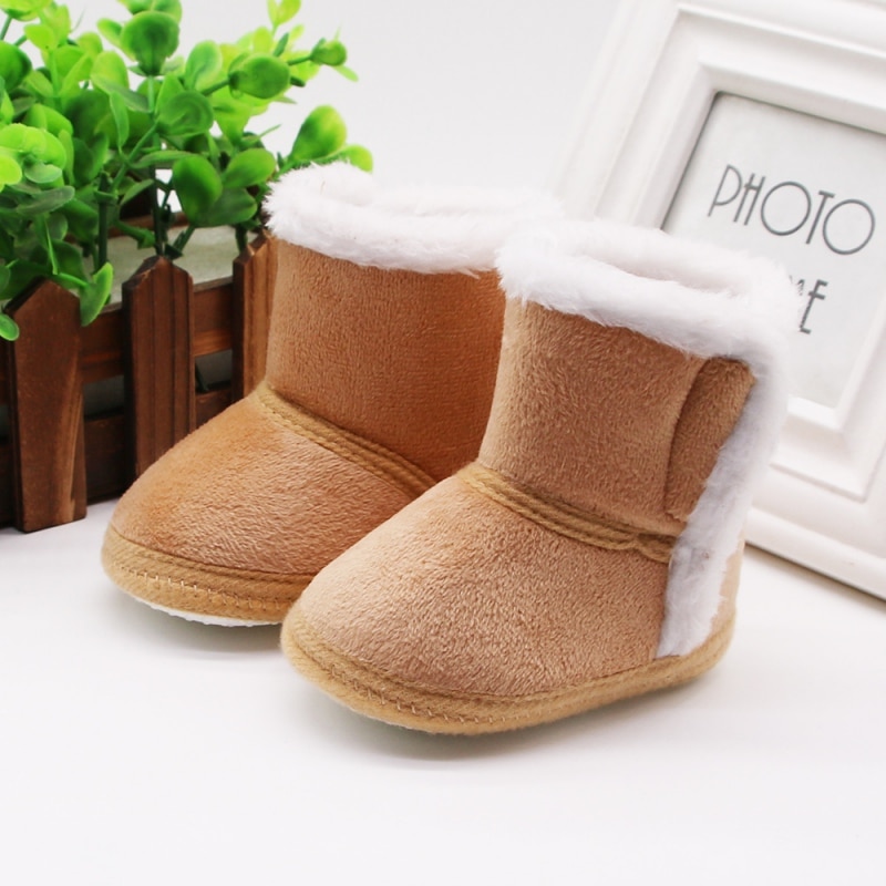 Botas de nieve cálidas para recién nacidos, botines de piel de suela suave para primeros pasos, zapatos de invierno para niños y niñas de 0 a 18 meses
