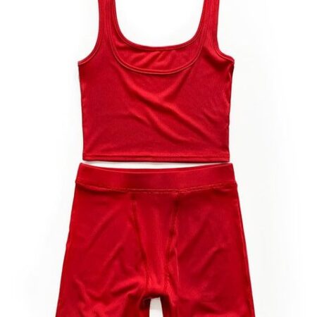 red-shorts-set