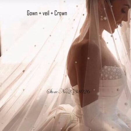 gown-with-veil-crown