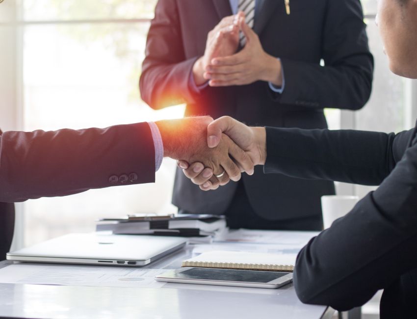 Understanding Key Aspects of Business Management: Structure, Processes, and Legal Considerations