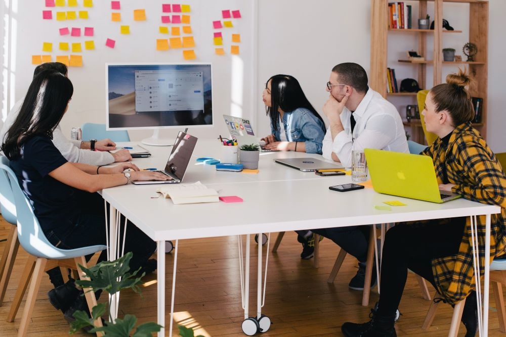Why should I list my business for sale on GlobalBX?